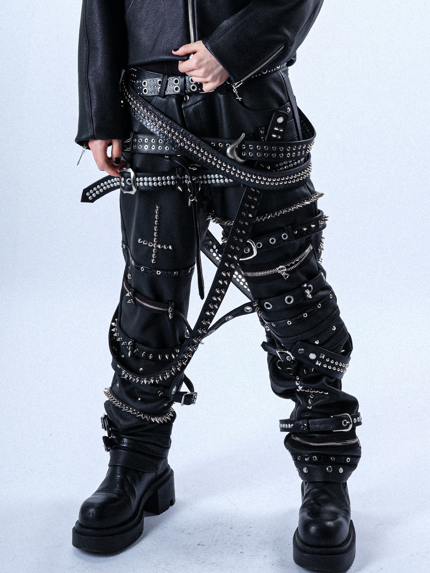 Handcrafted Calfskin Detachable Strap Trousers